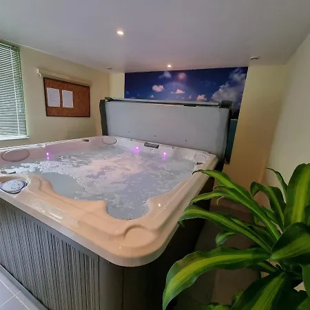 Myosotis, 2 Personnes, Avec Salle De Jeux Et Dans La דירה *